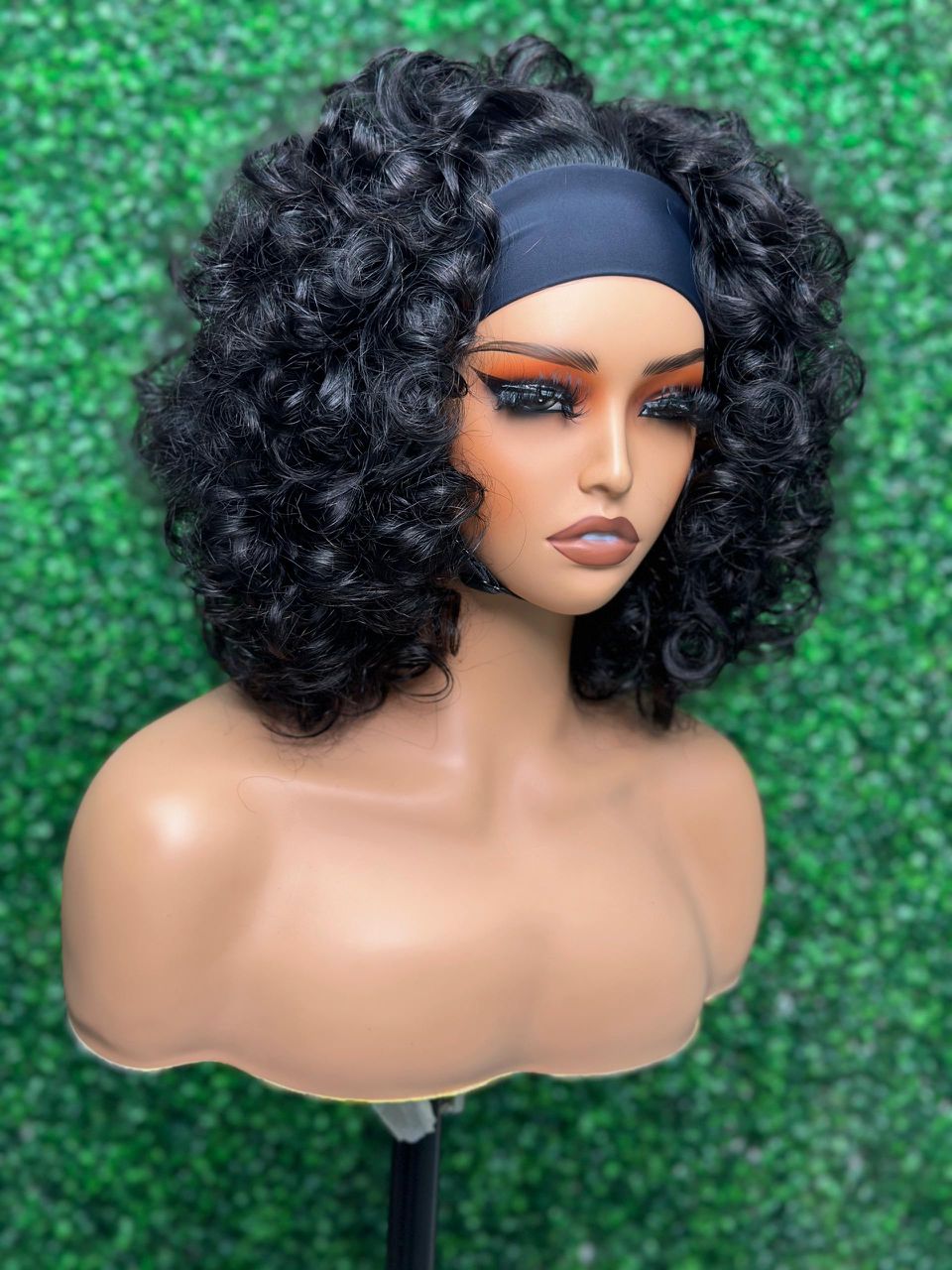 BAND  WIGS