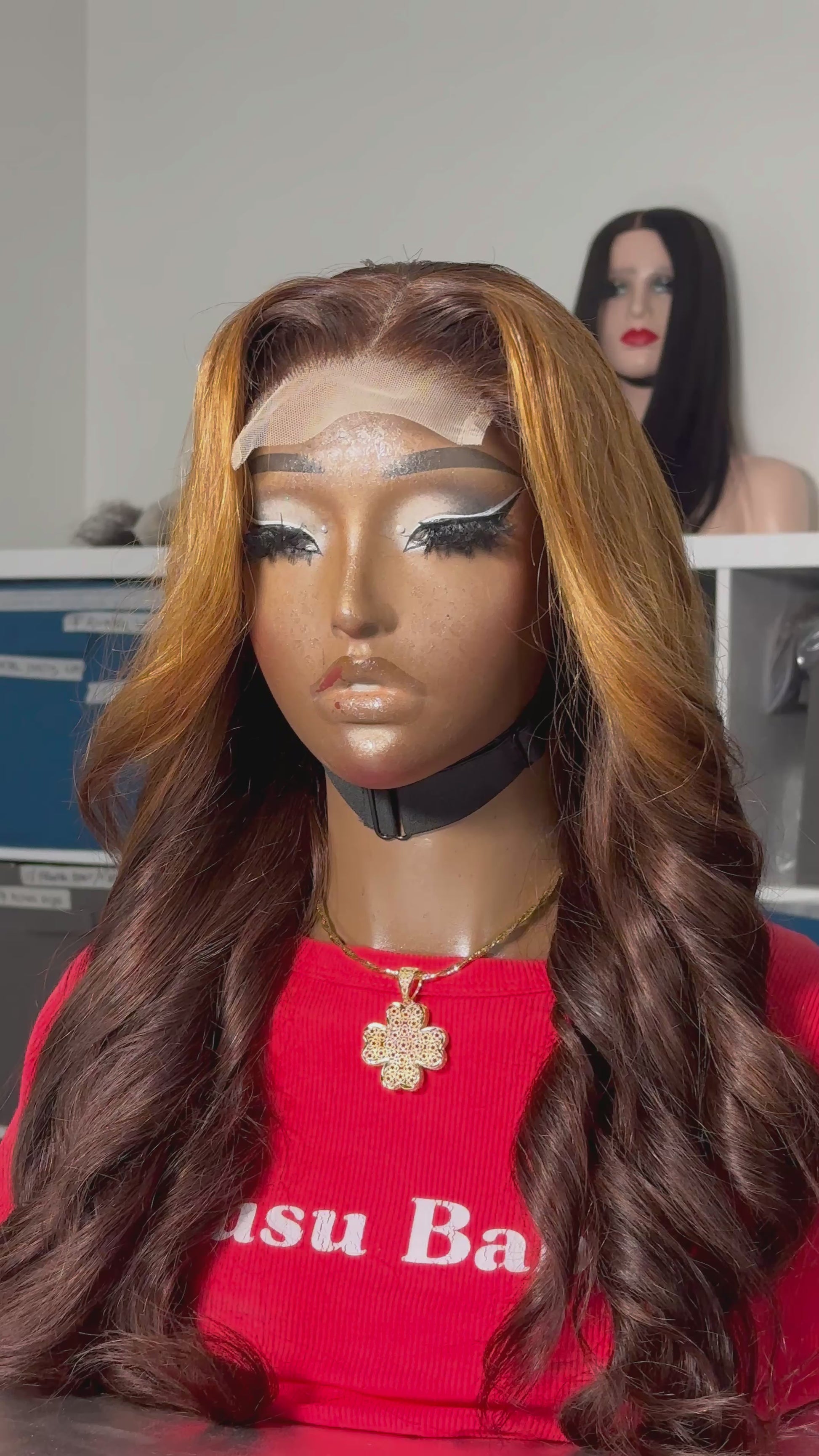 Zoe – Double Drawn Wig, 18" Closure