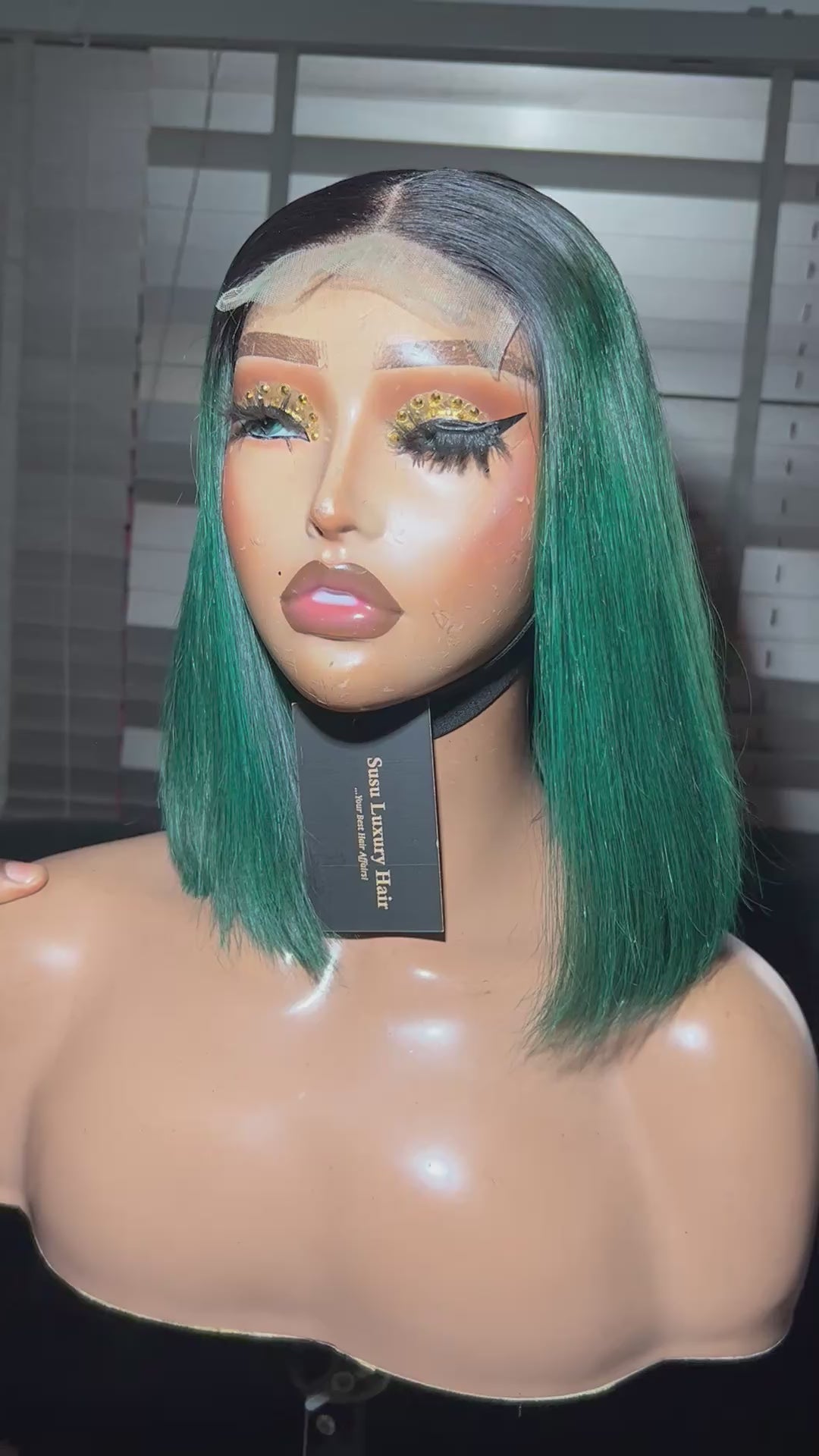 Destiny – Green Bob, 10" Glueless